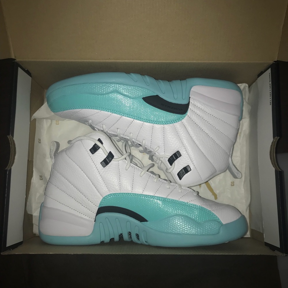 Air Jordan 12 Retro Light Aqua